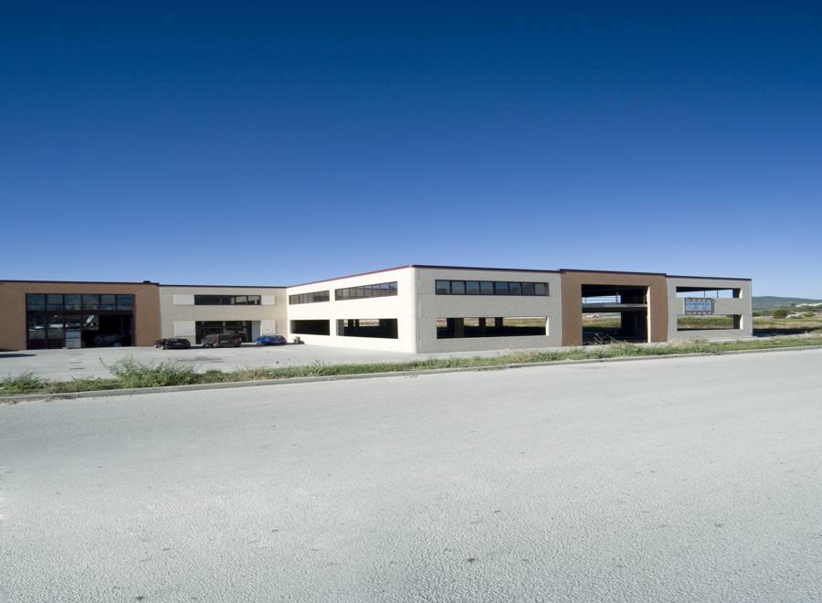 Capannone industriale Sono amentate le vendite dei capannoni industriali e commerciali | Adriafin Immobiliare